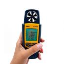 Анемометр VA-АМ8020 в руке